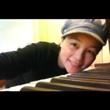 Huiya Chen - Pianist - Newport, OR - Hero Main