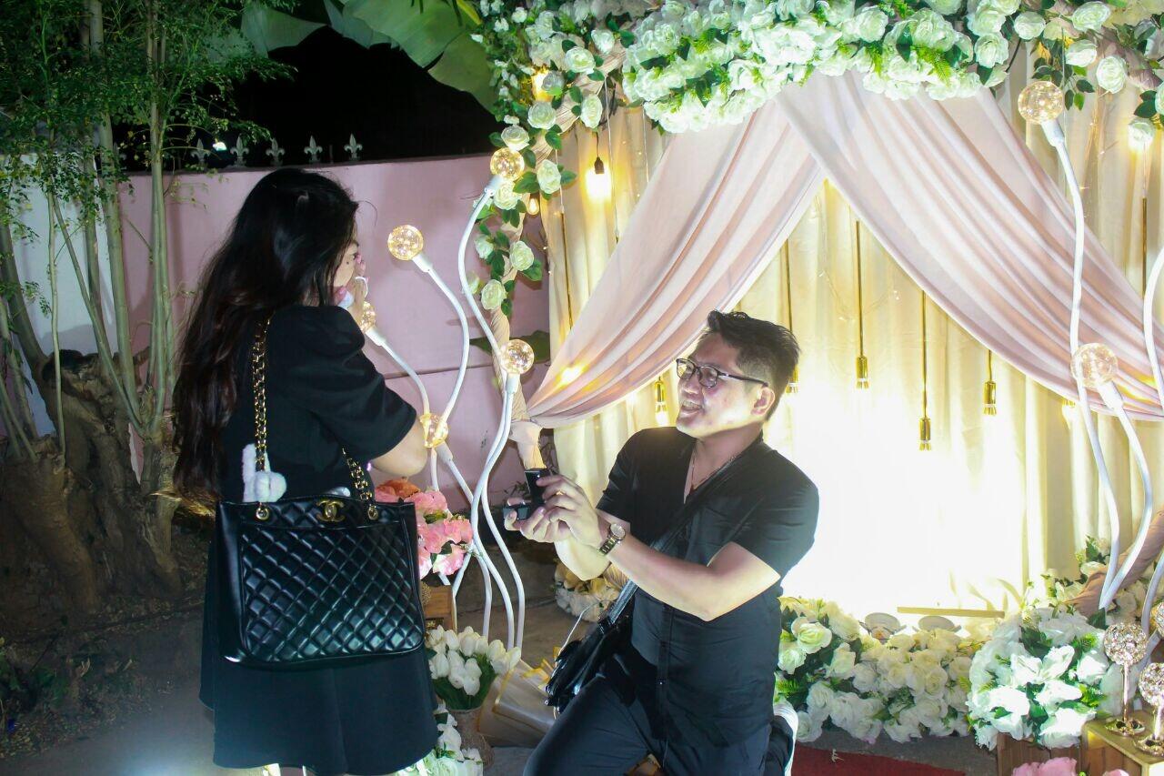 It was his birthday, pero ako ang nasurprise. 