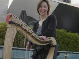 Leslie McMichael, Pluck Music - Harpist - Vashon, WA - Hero Gallery 2