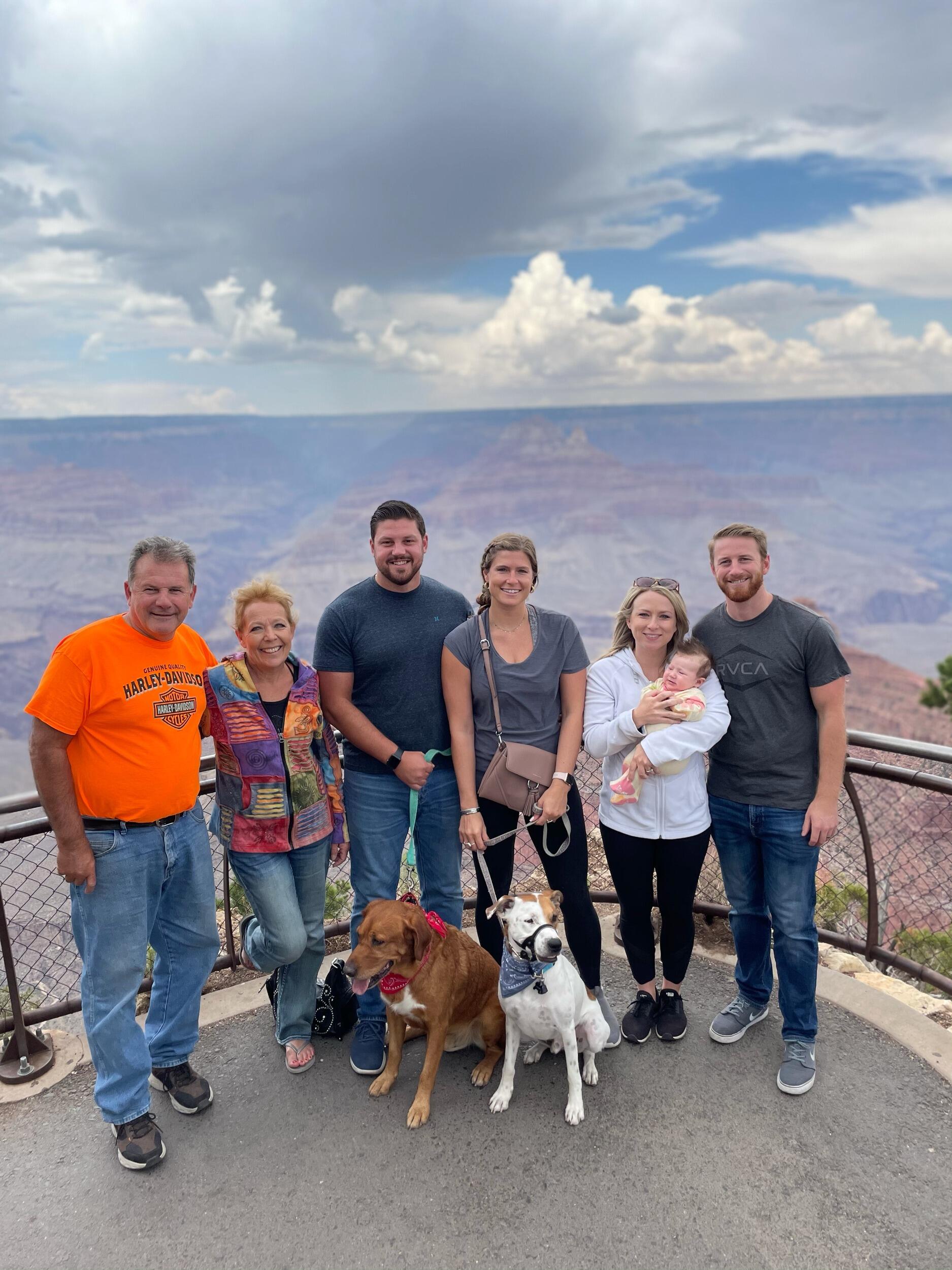 Dana thought the Grand Canyon was another perfect spot for a proposal! PSYCH! But it was another great day with Dan's family :) 
