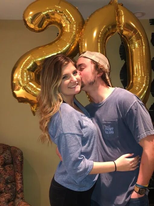 Tristan surprised Steph in Chicago to celebrate New Years!
