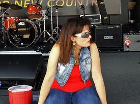 Vigil Annie - Country Band - Lenexa, KS - Hero Gallery 3