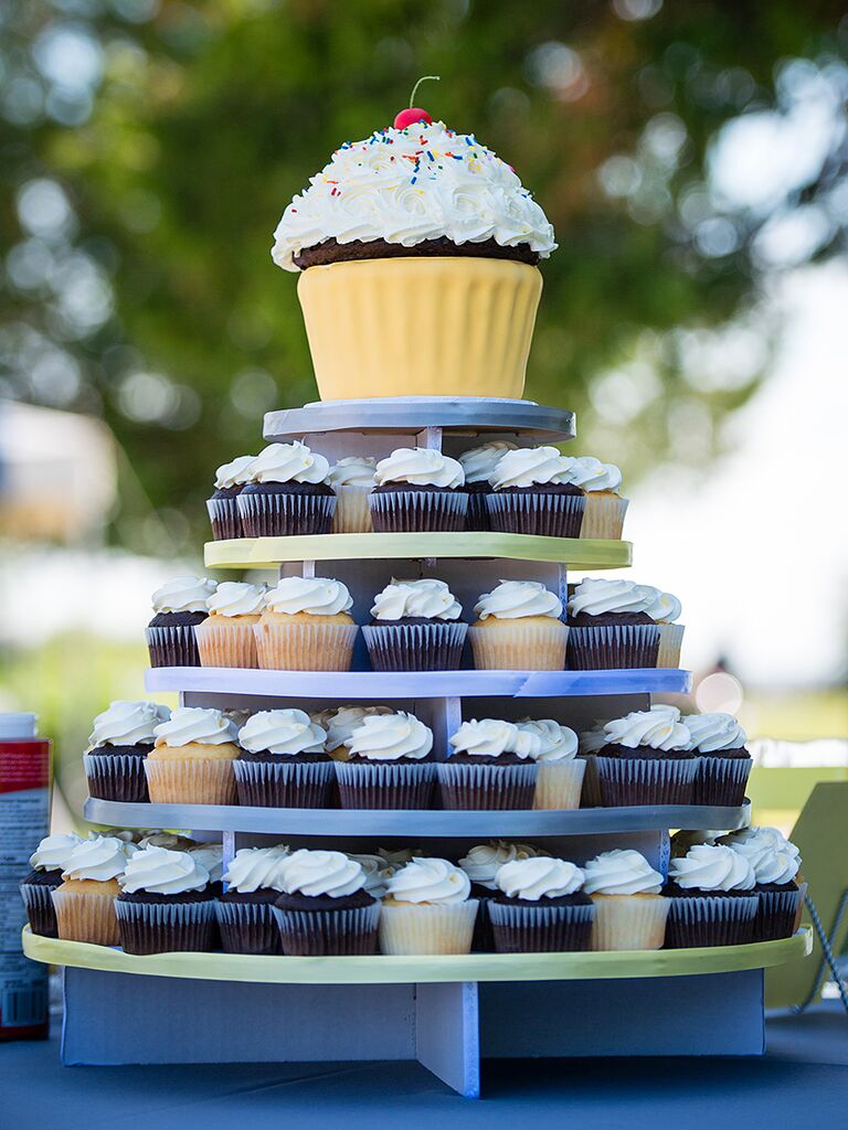 16 Wedding Cake Ideas With Cupcakes