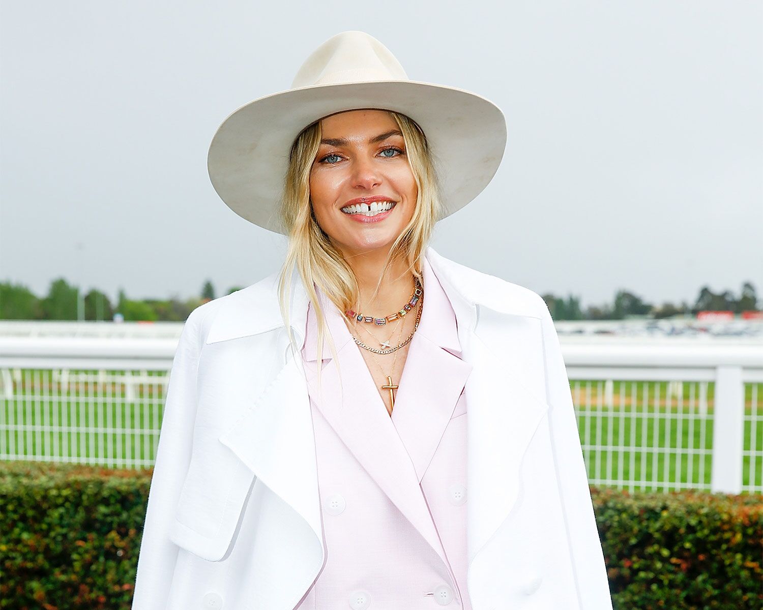 jessica hart engaged