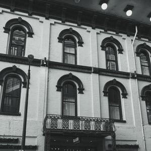 Gallery Photo 16
