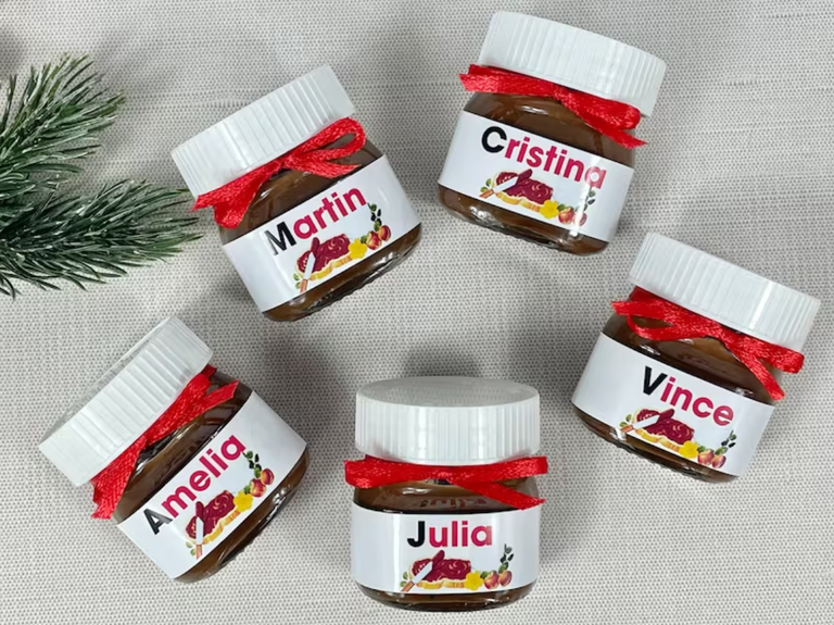Personalized Mini Nutella Jars from JOEnOLI 