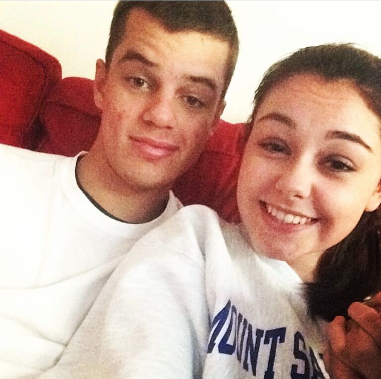 One month of dating!