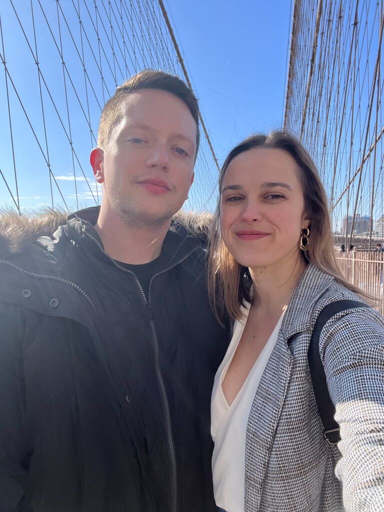 Francesca introduced Alex to NYC and more importantly... New York pizza.
