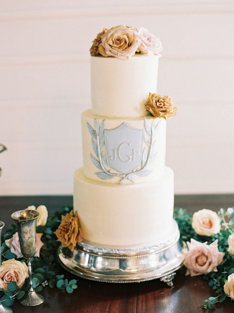 classic monogram wedding cake