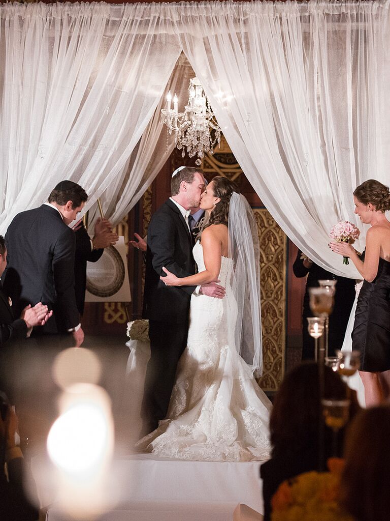 25 Beautiful & Unique Wedding Arches