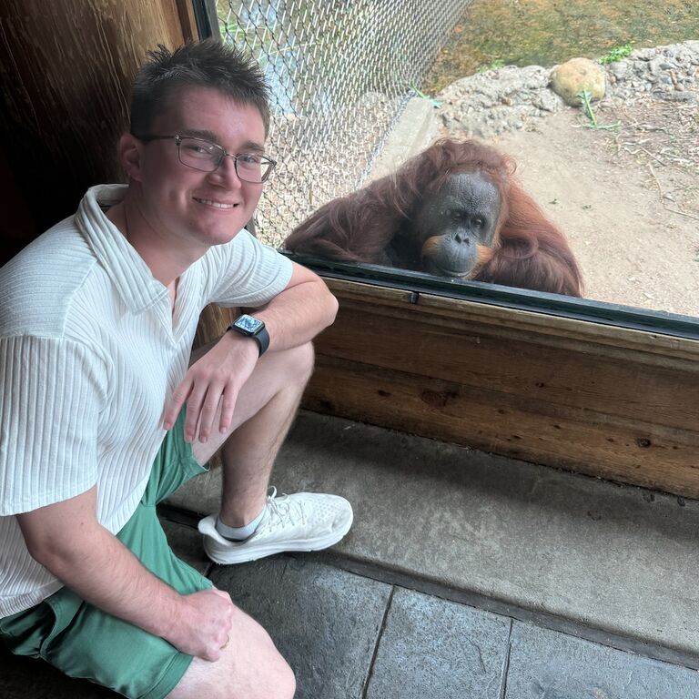 Jacob met (the quite famous) Amber at the Louisville Zoo!
