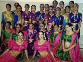 BT: BOLLYWOOD DANCE & ENTERTAINMENT COMPANY - Bollywood Dancer - Beverly Hills, CA - Hero Gallery 2
