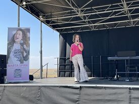 Marta Spirk - Singing Pianist - Denver, CO - Hero Gallery 4