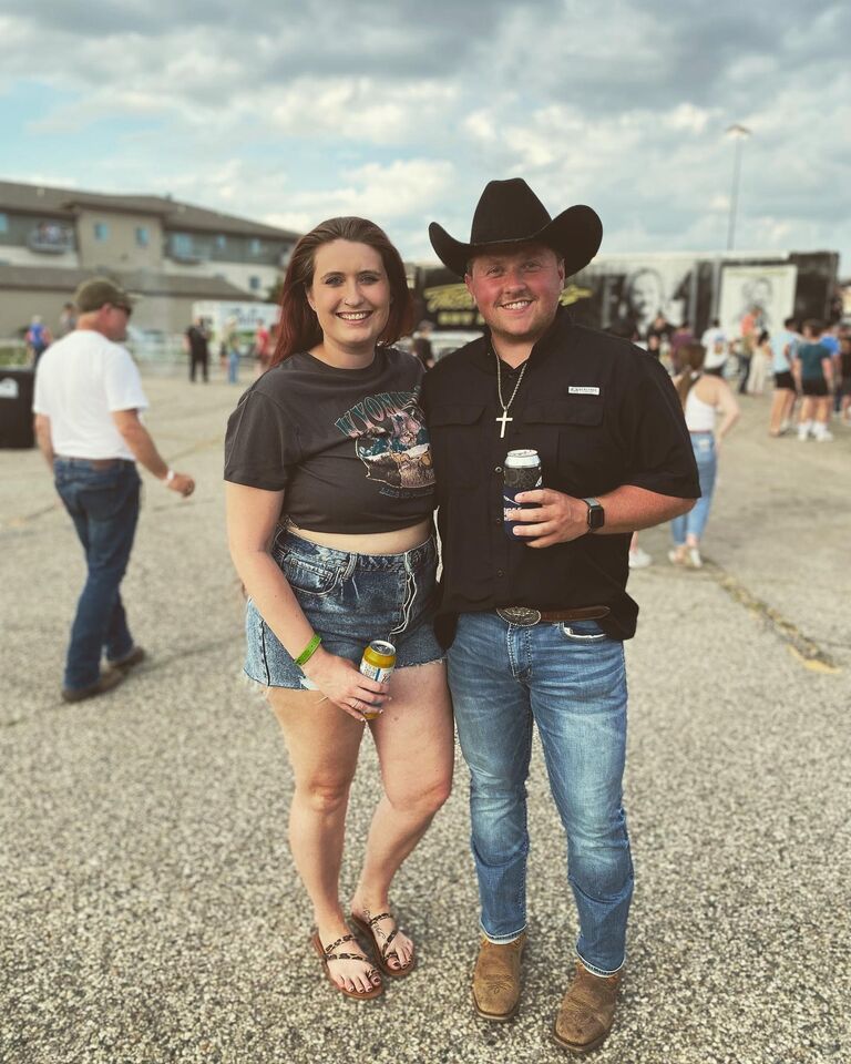 Travis Tritt concert in Grand Forks