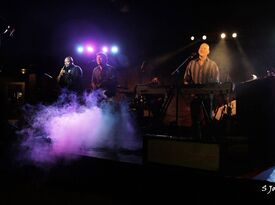 Hunter Gibson & the Gators - Dance Band - Jackson, MS - Hero Gallery 4