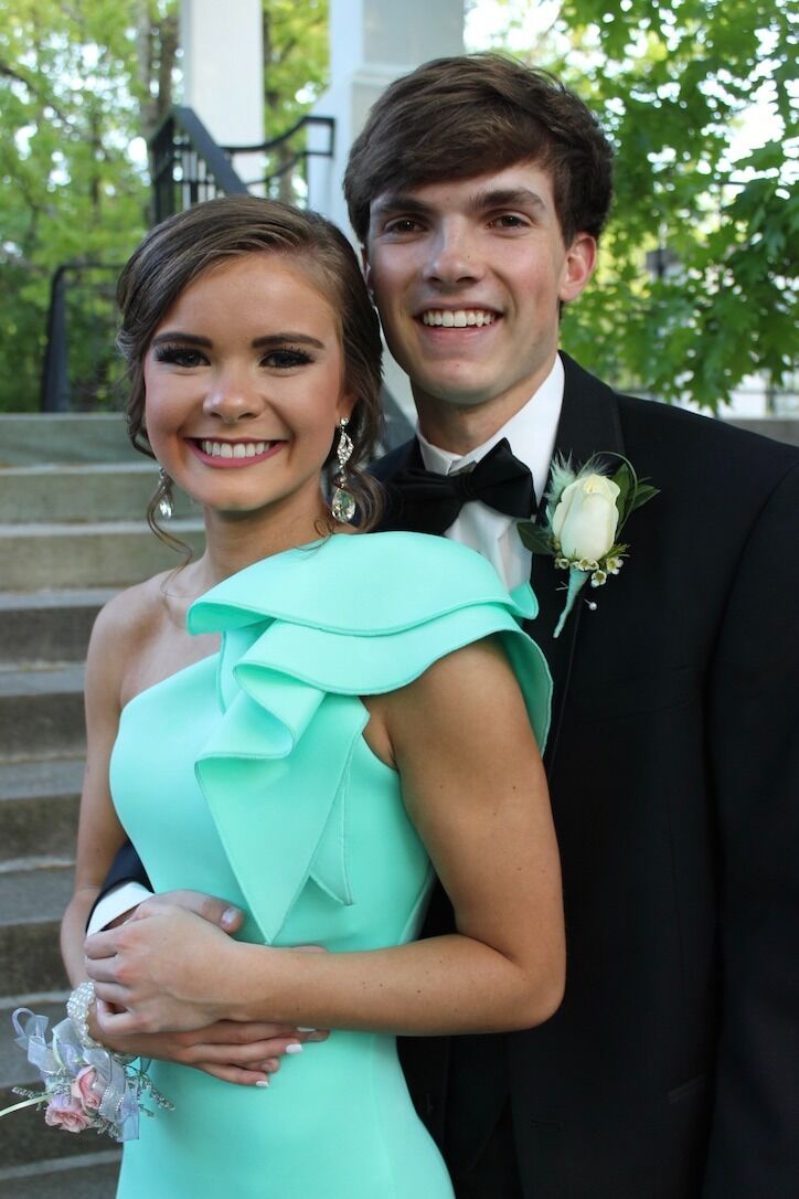 The Night Jake asked Elizabeth to be his girlfriend!