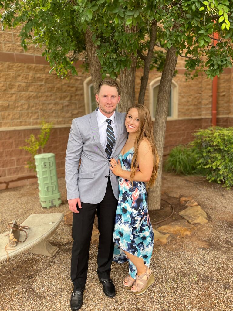 Kodie and I love to go to weddings! This was a beautiful summer wedding in Lubbock!