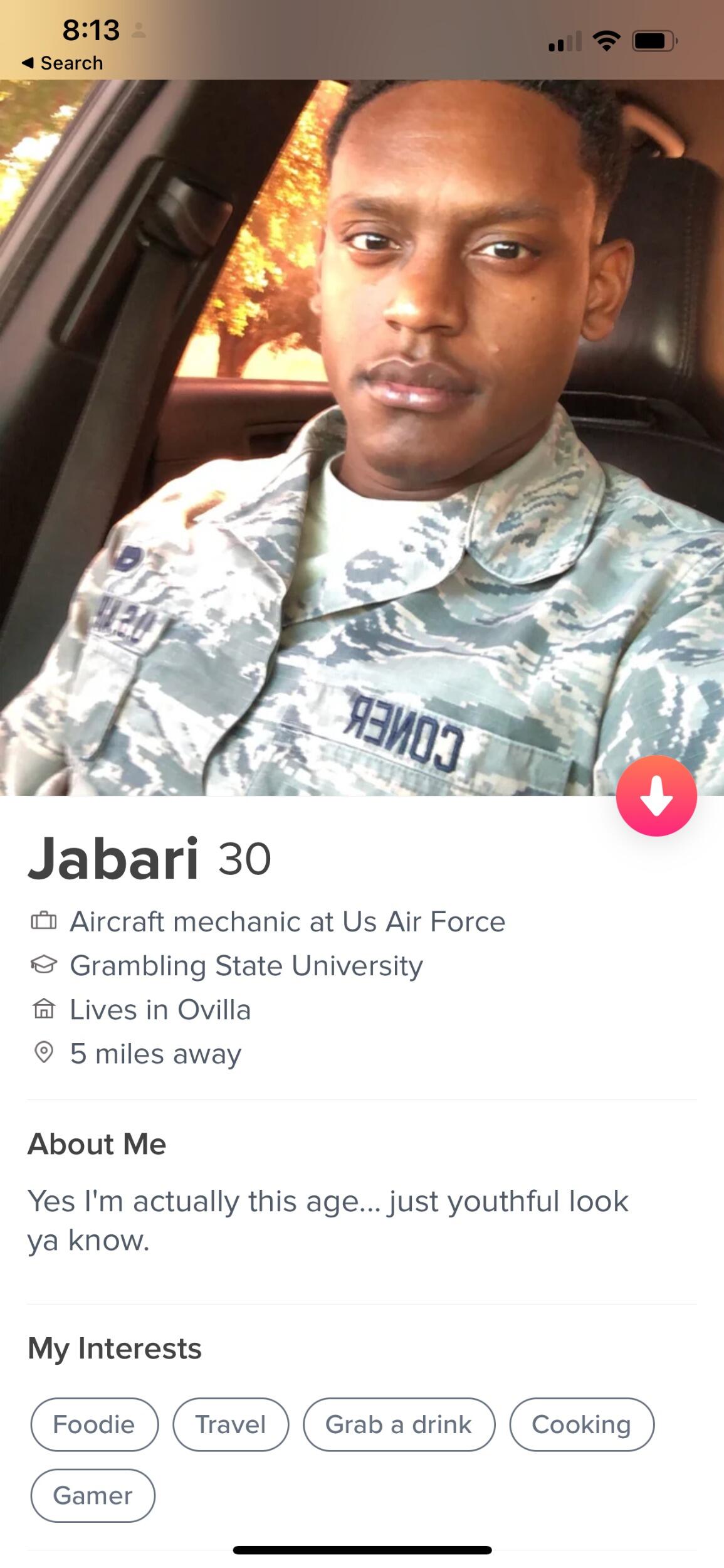 Jabari and Alexandria match on tinder and he messages her "hey love".
