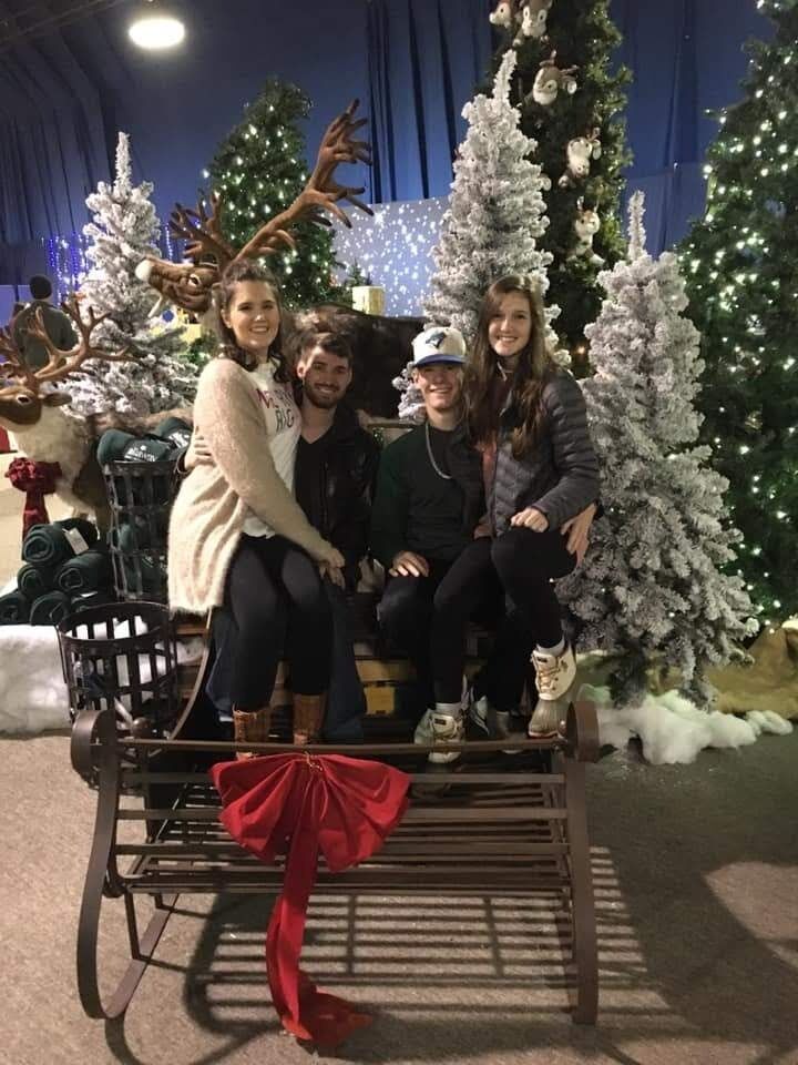 Fantasy and Lights. A whole family affair!