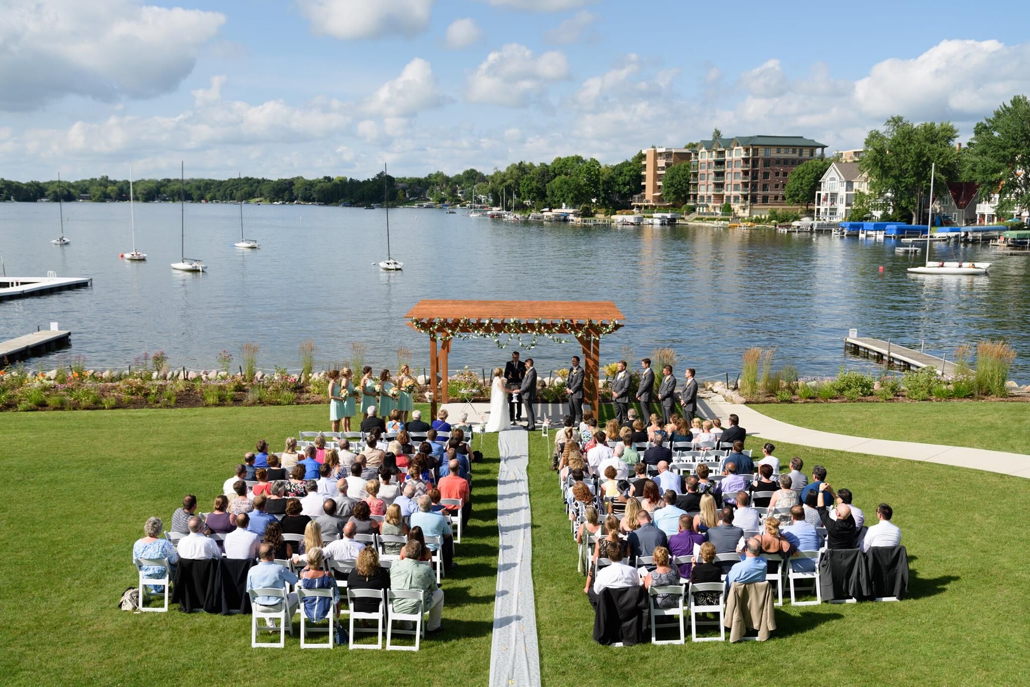 Oconomowoc Community Center | Ceremony Venues - Oconomowoc, WI