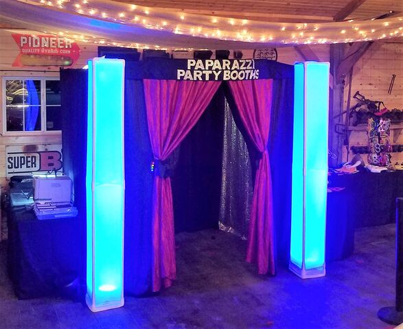 Paparazzi Party Booths | Photo Booths - View 38 Reviews and 11 Pictures