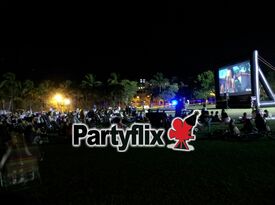 Partyflix - Outdoor Movie Screen Rental - Miami, FL - Hero Gallery 3