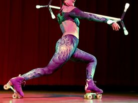 Solaura Fire & LED Dance - Fire Dancer - Grass Valley, CA - Hero Gallery 3