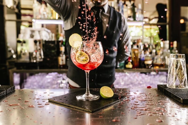 Gender reveal party ideas - bartender
