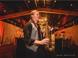 Nicky Saxx - Saxophonist - Wayne, NJ - Hero Gallery 2