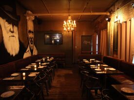 Charlies Bar & Kitchen - Restaurant - Bronx, NY - Hero Gallery 4