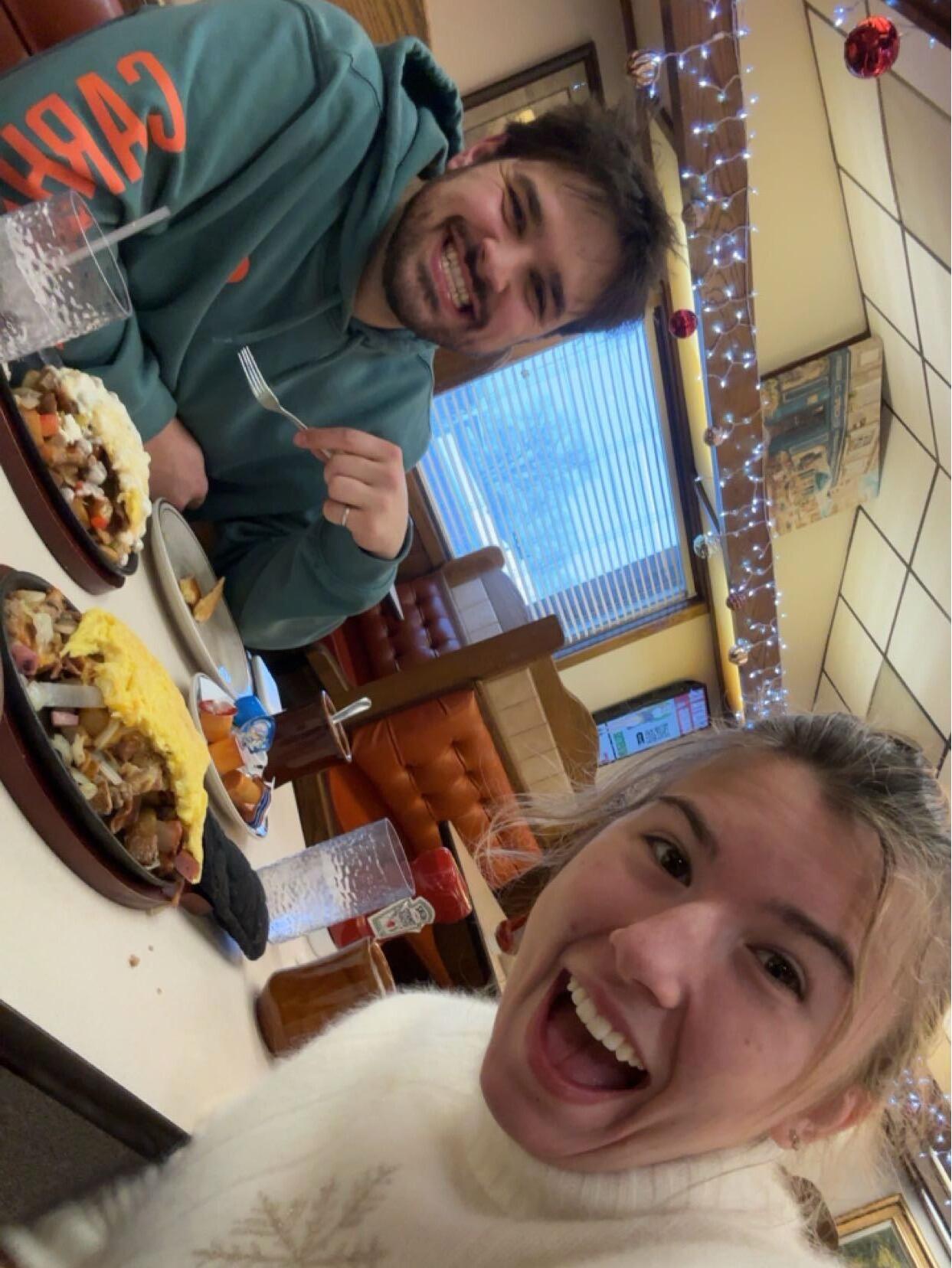 Breakfast Dates are our Favorite! <3