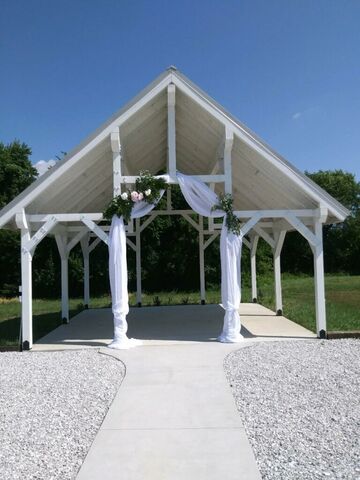 The Silver Spoon Barn Reception  Venues  Joplin  MO 