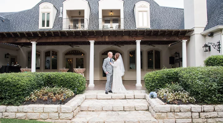 Runaway to the romance of The Greystone Inn for your dream wedding