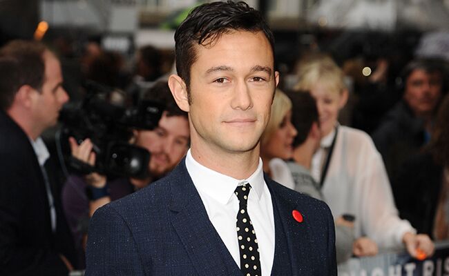 Joseph Gordon Levitt at a movie premiere