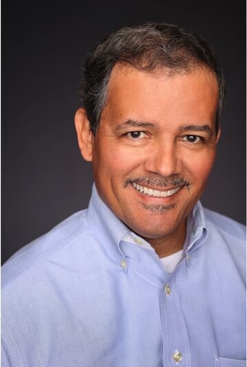 Edwin Mouriño, Ph.D. - Motivational Speaker - Orlando, FL - Hero Main