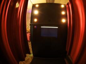 Sound Gallery Photo Booth - Photo Booth - Chula Vista, CA - Hero Gallery 3