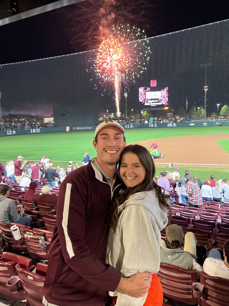 We love a bulldog baseball win!