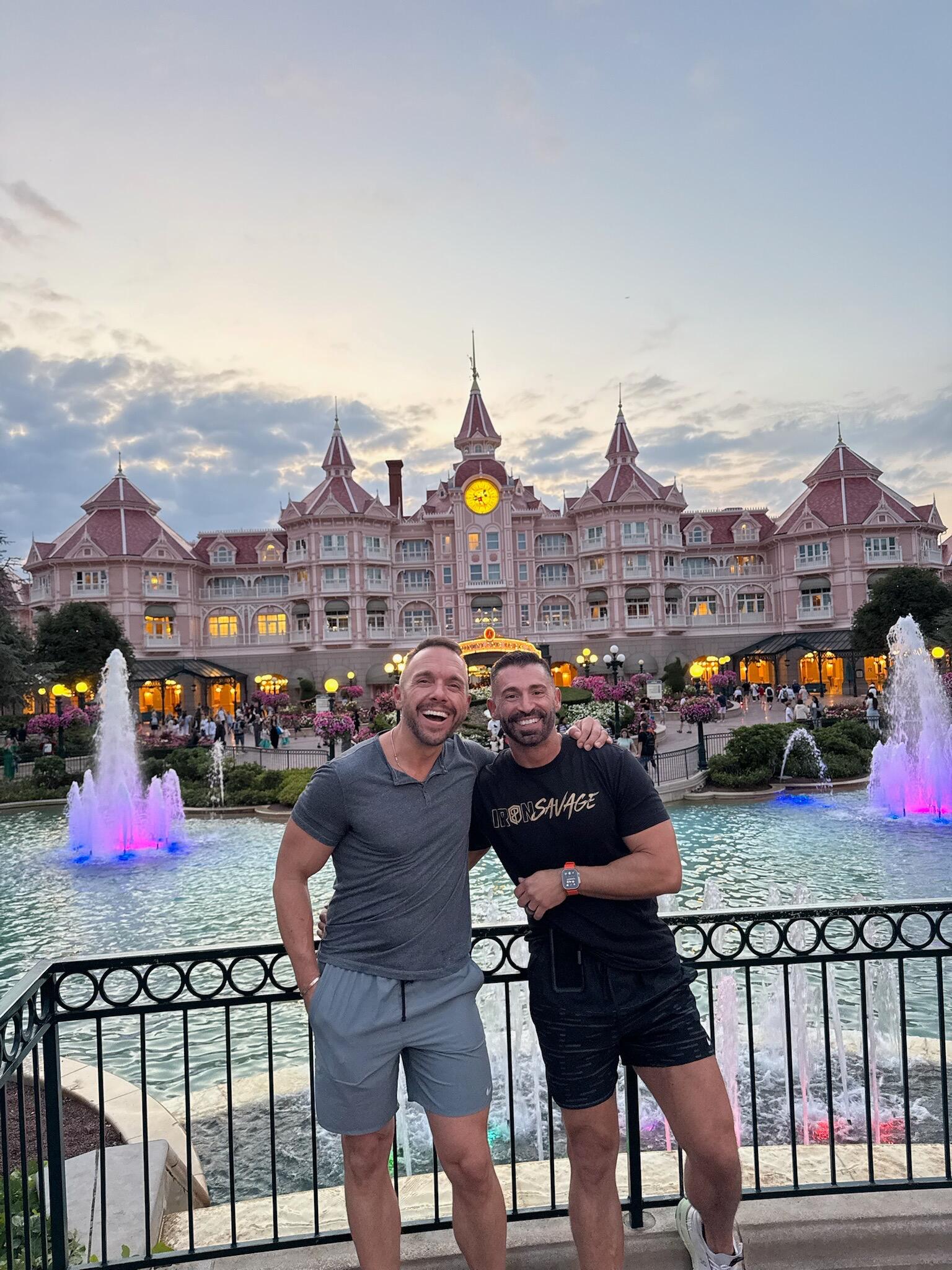 CDG - Disneyland Paris, Marne-la-Vallée, France