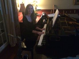Tabitha Meeks - Classical Pianist - Nashville, TN - Hero Gallery 4