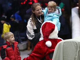 Santa Chicago - Real Bearded Macy's Santa - Santa Claus - Wilmette, IL - Hero Gallery 4