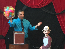 Magic Fred - Magician - Newburyport, MA - Hero Gallery 2