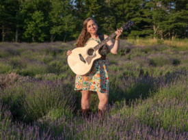 Alice Limoges - Singer Guitarist - Camden, ME - Hero Gallery 3
