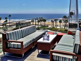 Hotel Erwin - High Rooftop Lounge - Rooftop Bar - Los Angeles, CA - Hero Gallery 3