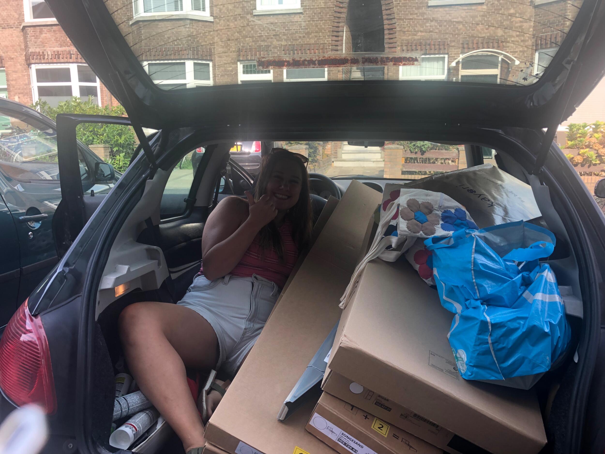 Moving to Heiloo in our precious Peugeot 206