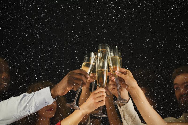 New Year's Eve Party Ideas for 2024 - midnight toast
