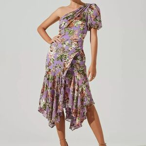 Gallery Photo 1