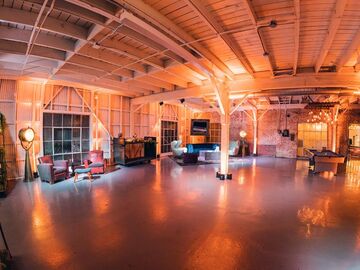 LA River Studios - Vintage Lounge - Warehouse - Los Angeles, CA - Hero Main