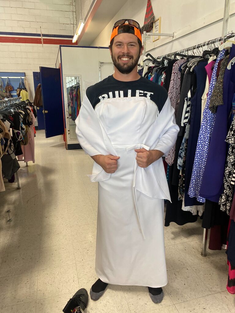 he said YES to his dress to prank his best friend for his wedding. the bride was asked by the bride of the grooms best friend to take the groom out to find his dress. 