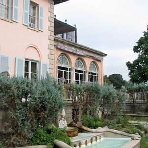 Gallery Photo 1