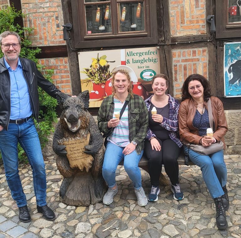 Justine and Tori (and Tori's dad who took the picture) visit Germany and Justine's friends Claudia and Andreas